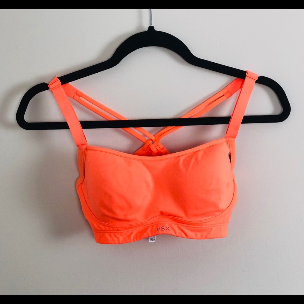 Sold!! Victoria’s Secret Sports Bra VSX